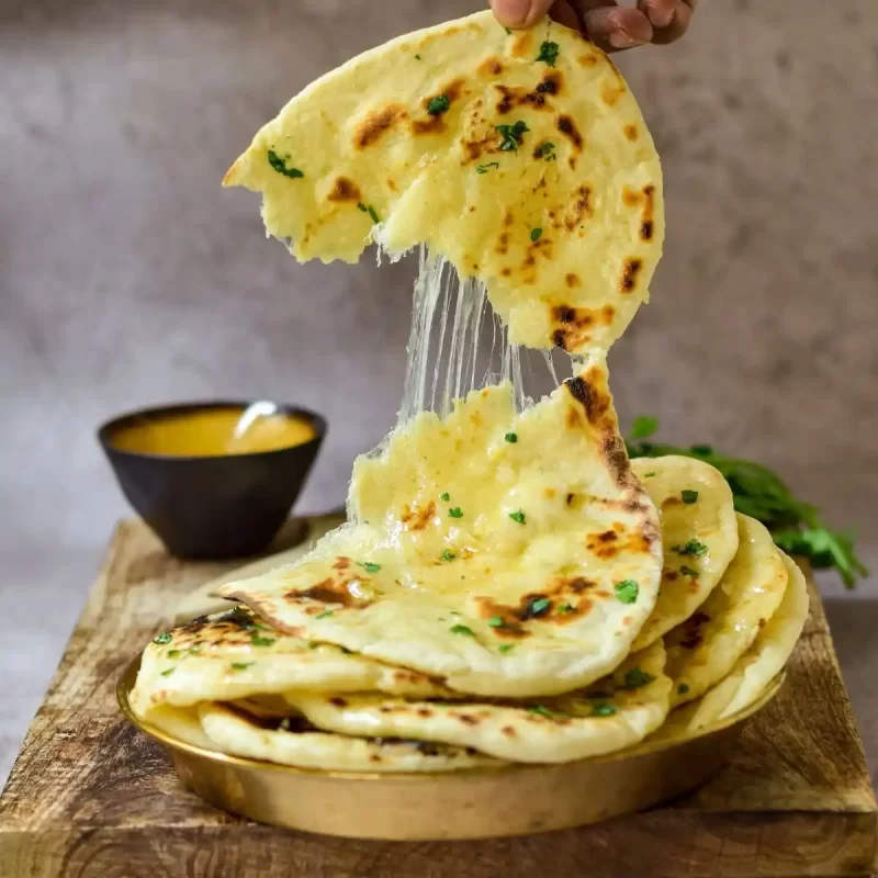 Cheesy-Garlic-Naan-Bread