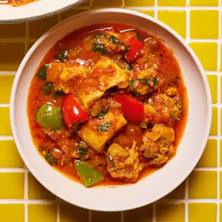 Korai – Slightly Hot Curry with Peppers, Tomatoes & Butter